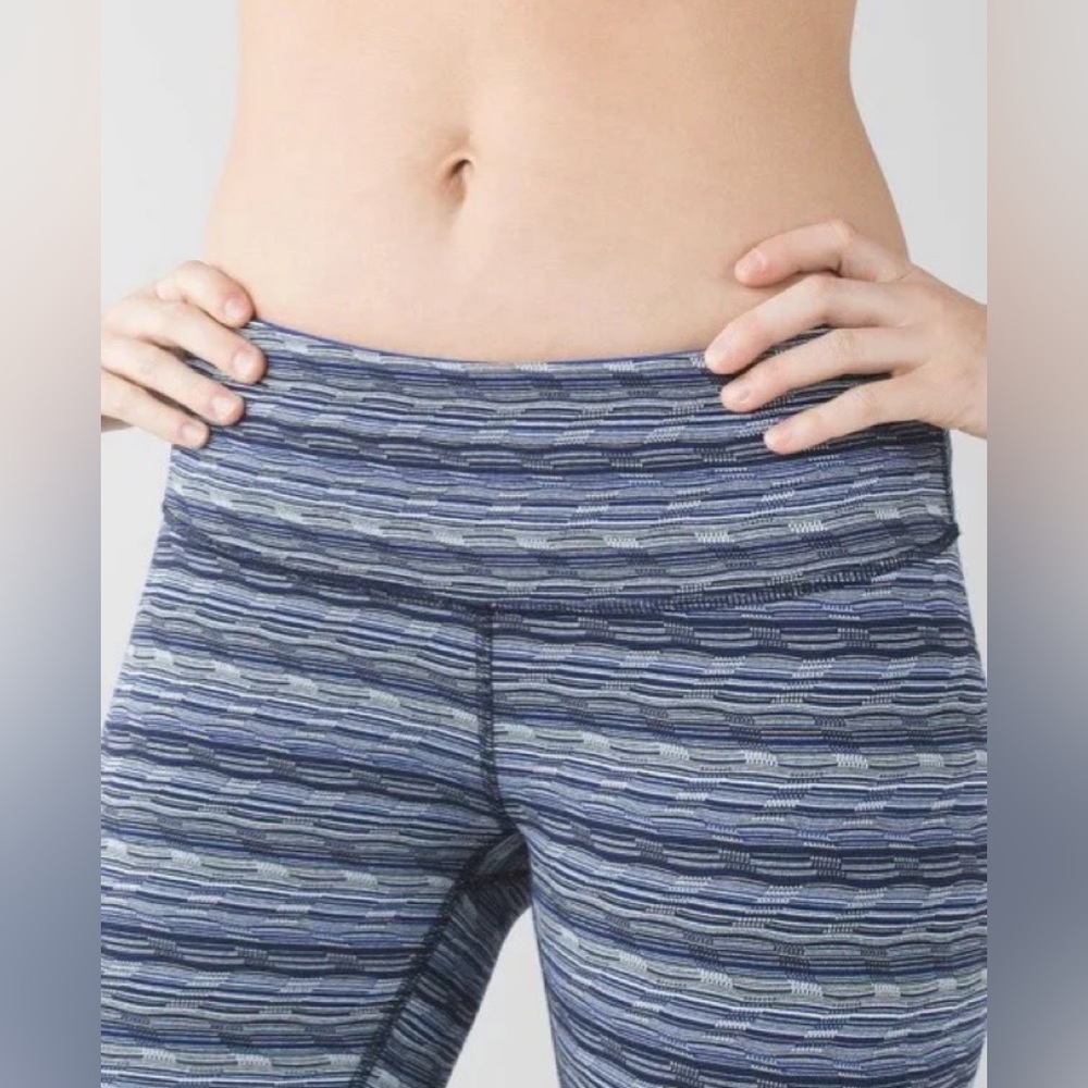 Lululemon wunder under crop yoga pants legging space dye 6